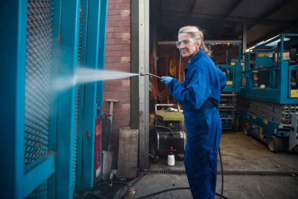 Best Garage Pressure Washing  in Montrose Ghent, OH