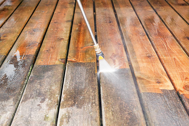 Why Choose Our Certified Pressure Washing Experts for Your Project Needs in Montrose Ghent, OH?